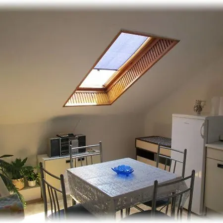 Amon Vendeghaz * Siofok